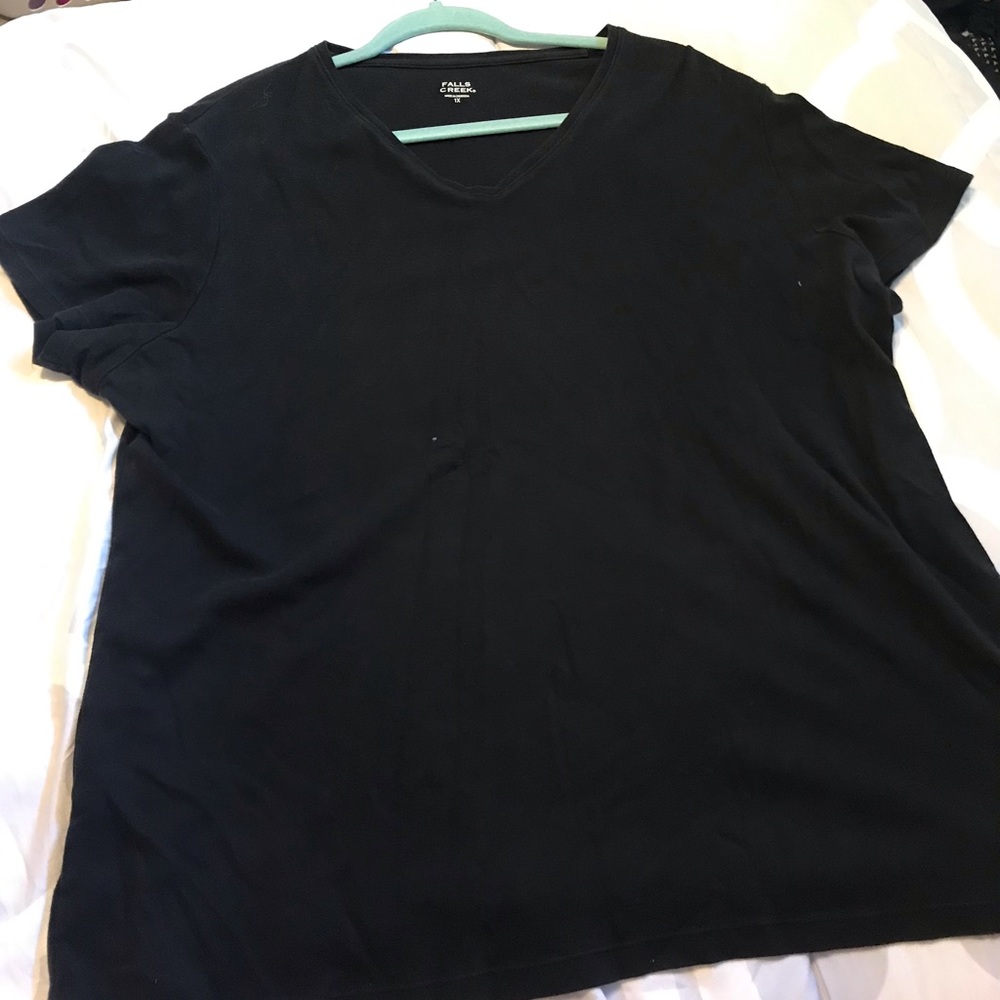 falls creek basic v-neck tees